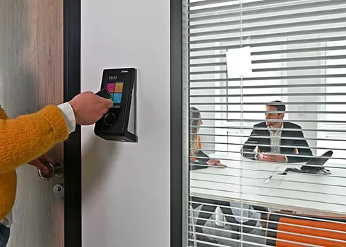 Synchronisatie van de reserveringsgegevens